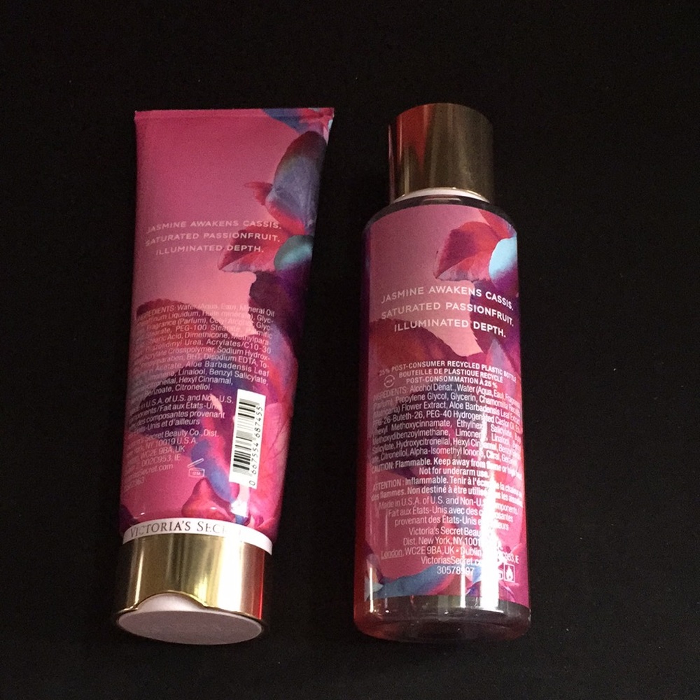 Victoria’s Secret Jasmine Cassis lotion & mist set - Picture 5 of 5